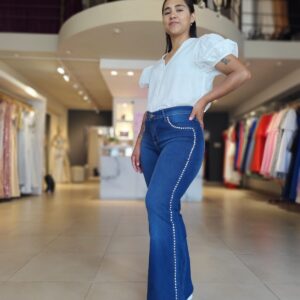 Jeans oxford tachas.